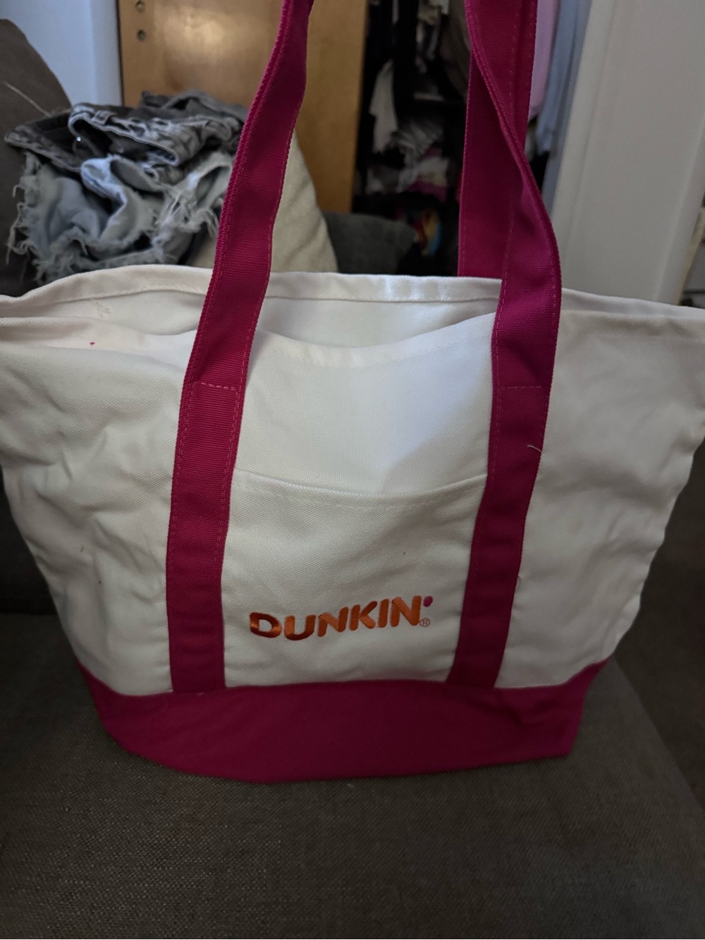 Dunkin tote limited edition pink